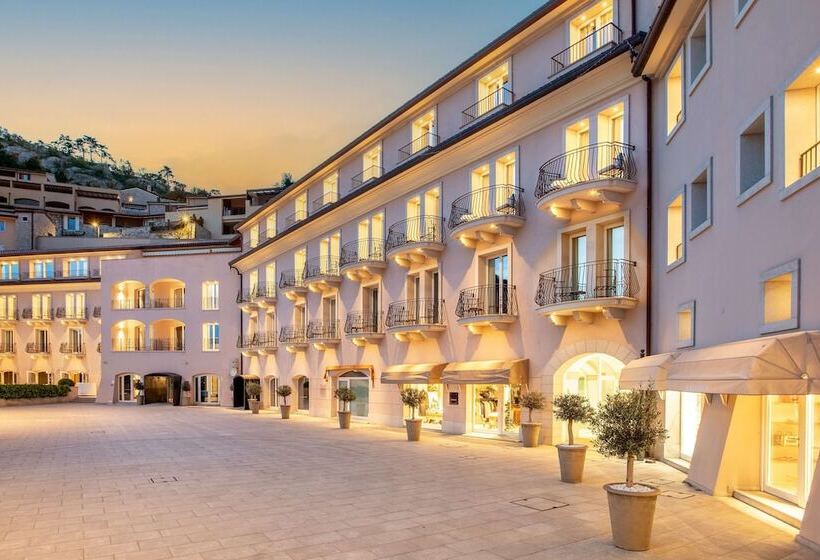 هتل Tivoli Portopiccolo Sistiana Wellness Resort & Spa