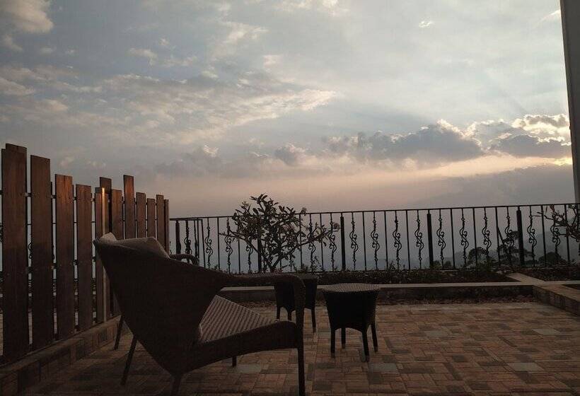 ホテル Fragrant Nature Munnar A Five Star Classified