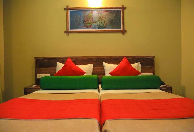 هتل Fresco Water Villa