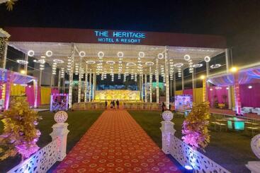 Fotos del hotel Fabhotel Heritage Inn Charbagh:  17