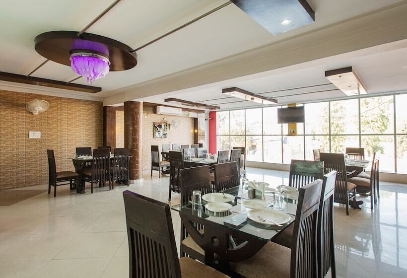 Fotos del hotel Oyo Rooms Airport Tonk Road:  20