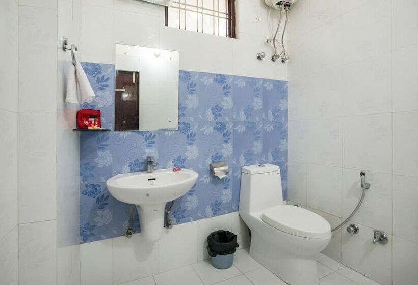 Fotos del hotel Oyo Rooms Airport Tonk Road:  12