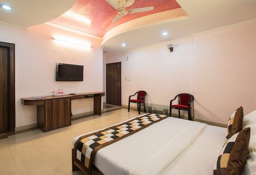 Fotos del hotel Oyo Rooms Airport Tonk Road:  6