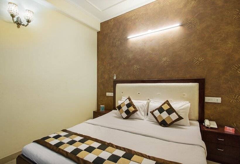 Fotos del hotel Oyo Rooms Airport Tonk Road:  9