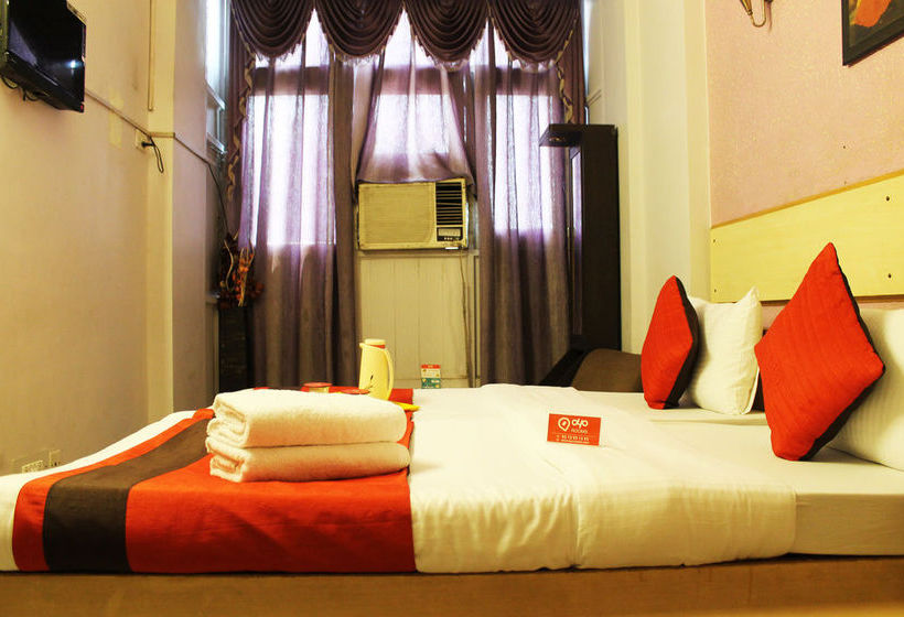 Hotel Oyo Rooms Noida Sector 12