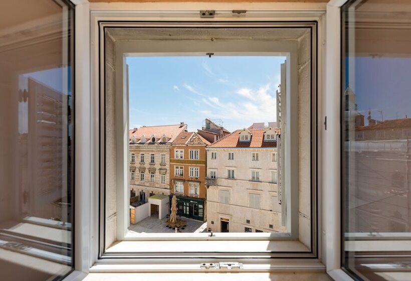 Palace Suites Heritage Hotel   Adults Only