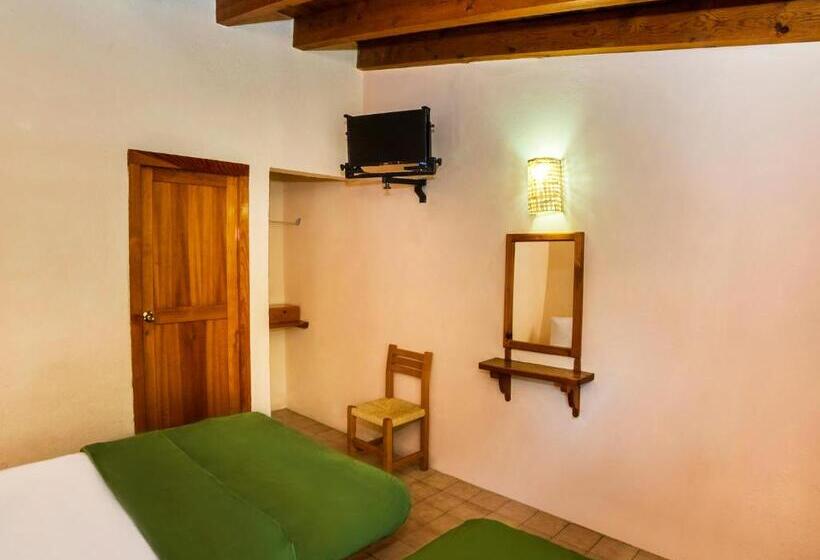 هتل Posada Real Del Valle