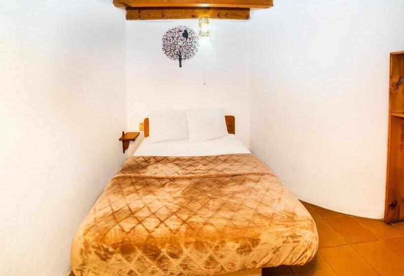 هتل Posada Real Del Valle