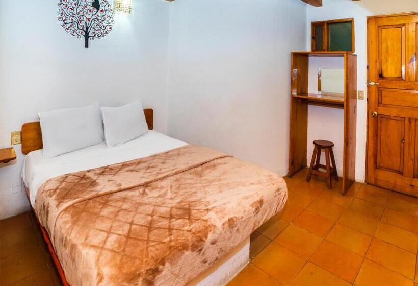 هتل Posada Real Del Valle