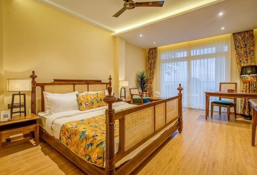 هتل Summit Barsana Resort & Spa