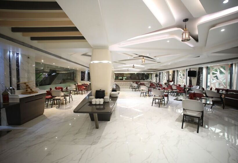 בית מלון כפרי The Byke Suraj Plaza Pure Veg, Thane