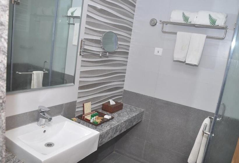 בית מלון כפרי The Fern Residency Somnath