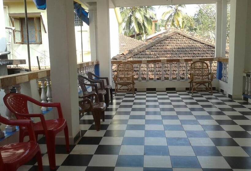 پانسیون Romaldo Guesthouse