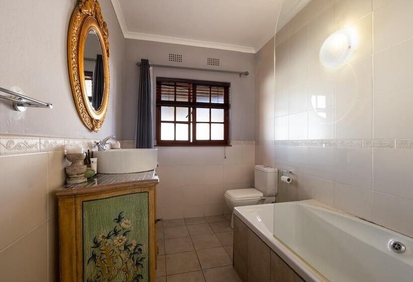 پانسیون Villa D Or Guest House