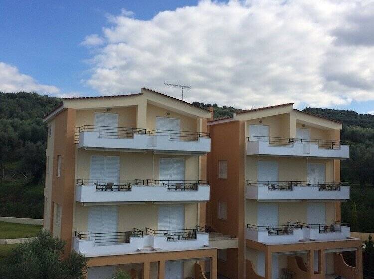 Anilio Plaza
