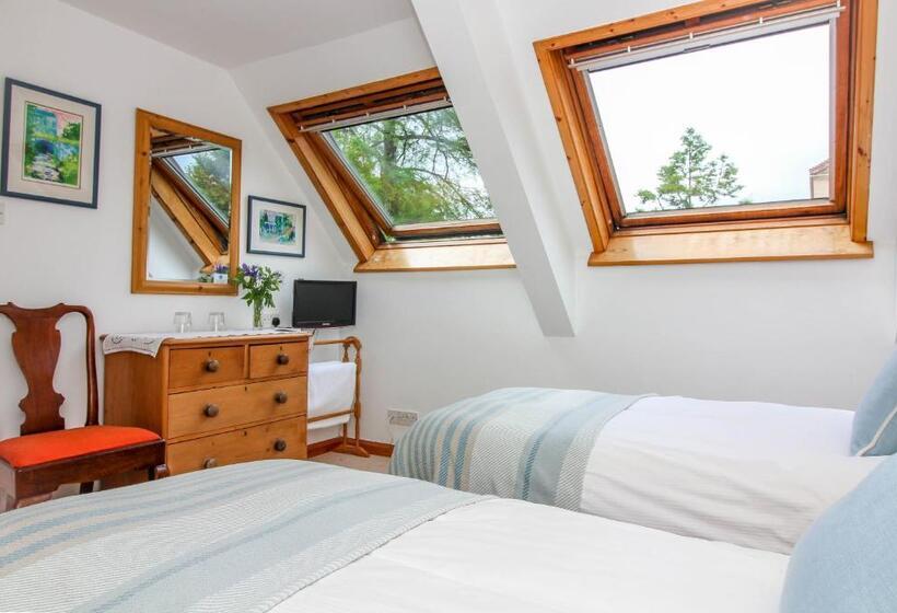 تختخواب و صبحانه Stay At Penny S Mill