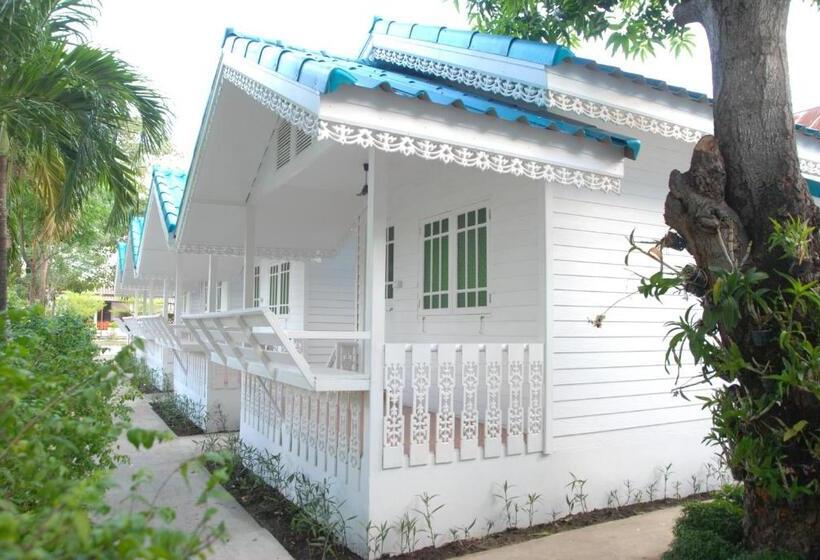فندق Baan Luang Harn