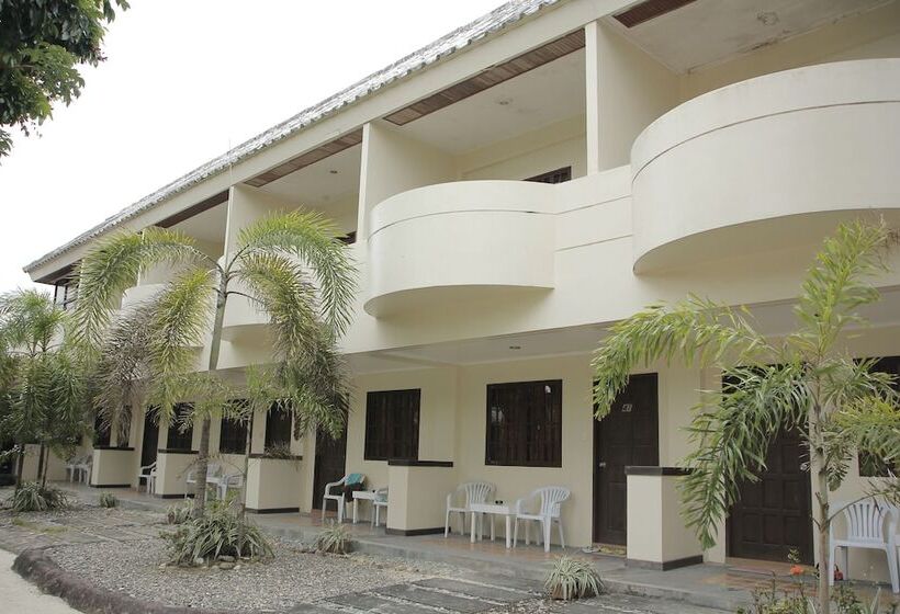 فندق Casa Pilar Beach Resort