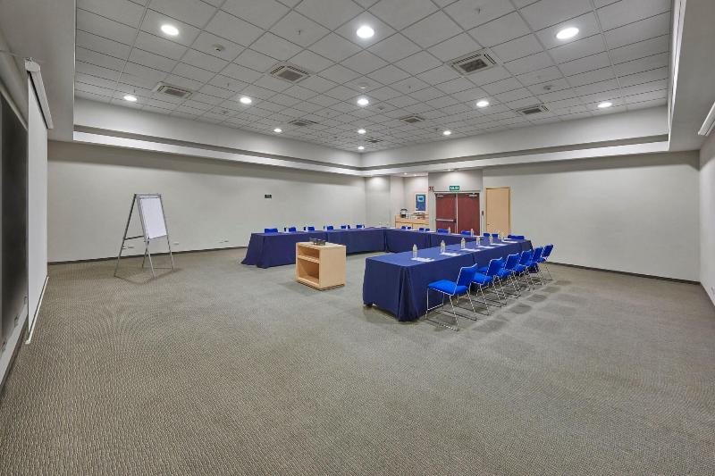 هتل City Express By Marriott Apizaco