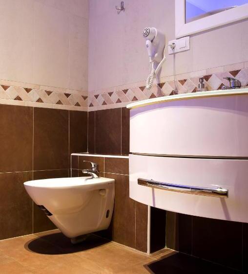 Fotos del hotel Dolce Vita Suites Boutique:  45