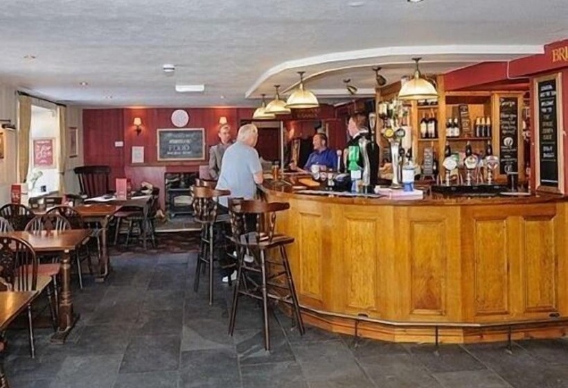 Отель George Inn