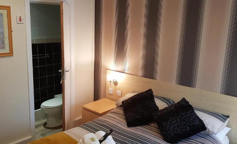 Fotos del hotel Grange House:  11