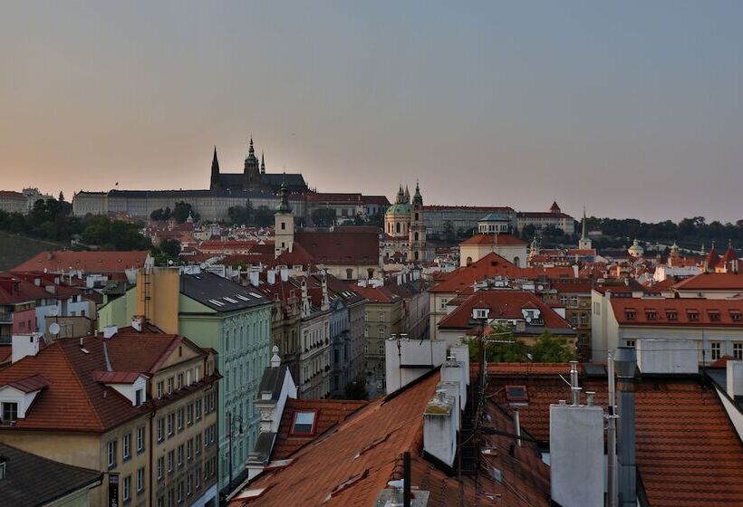 Fotos del hotel James  & Apartments:  16