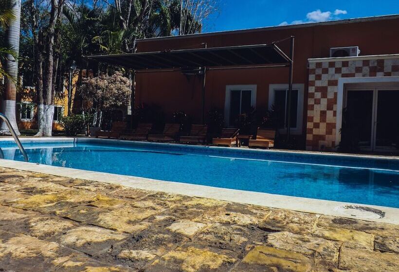 فندق Los Cedros Uayamon