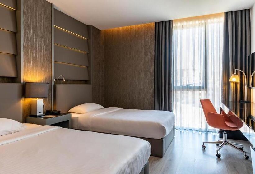 هتل Park Dedeman Eskişehir