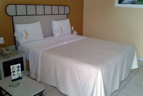 Hotel Plaza Bandera