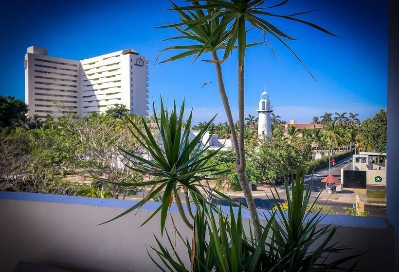 هتل Sara Suites Ixtapa