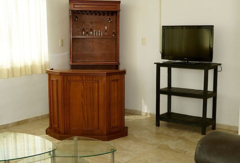هتل Sara Suites Ixtapa
