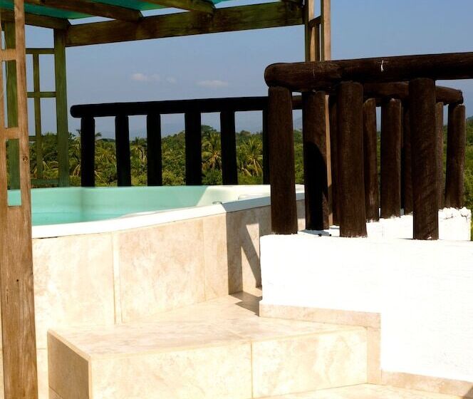 هتل Sara Suites Ixtapa