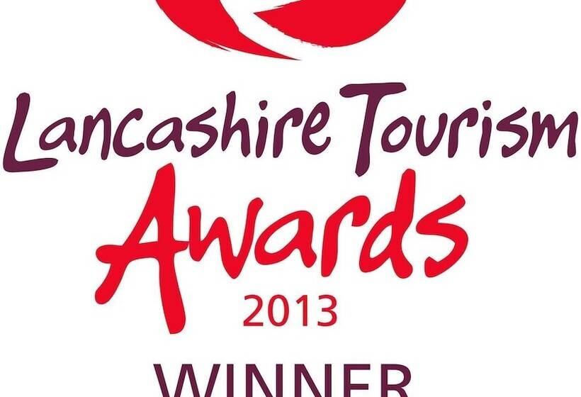 هتل The Assheton Arms