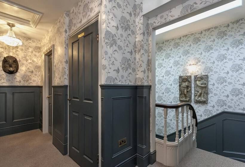 Fotos del hotel The Clerk & Well Pub & Rooms:  49