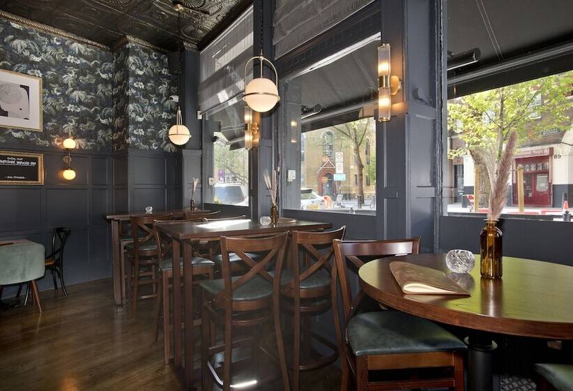 Fotos del hotel The Clerk & Well Pub & Rooms:  43