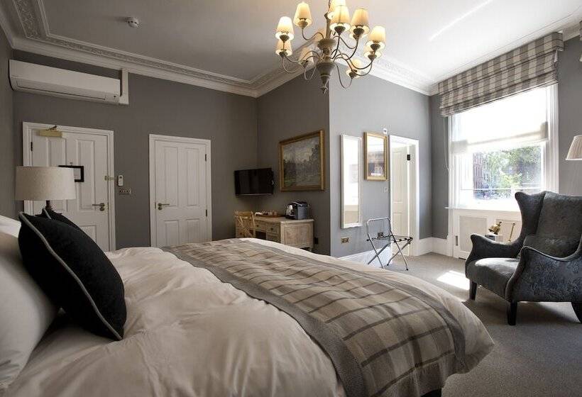 The Clerk & Well Pub & Rooms