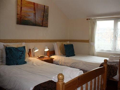 펜션 The Douglas Guest House