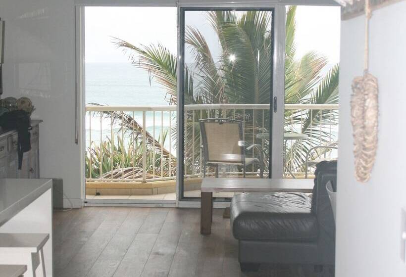 Surfers Horizons Resort