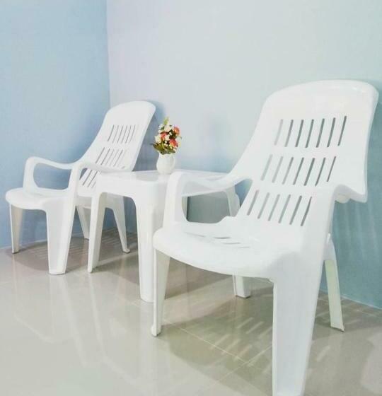 הוסטל หมอกยามเช้า กะปง รีสอร์ท
