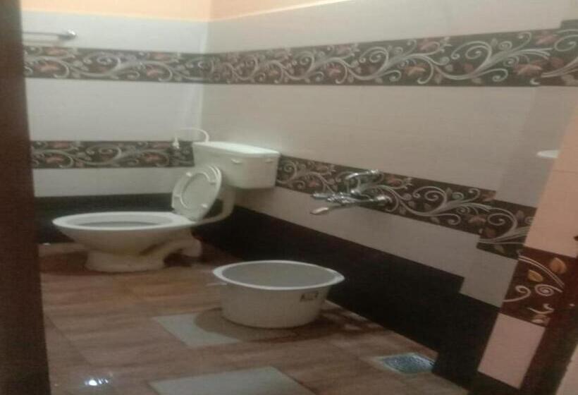 پانسیون Eagle Nest Residency