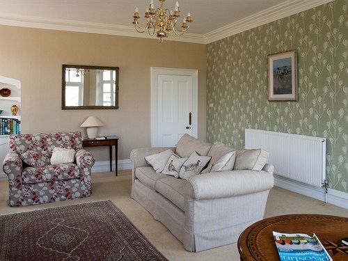 مبيت وإفطار Bulleigh Barton Manor