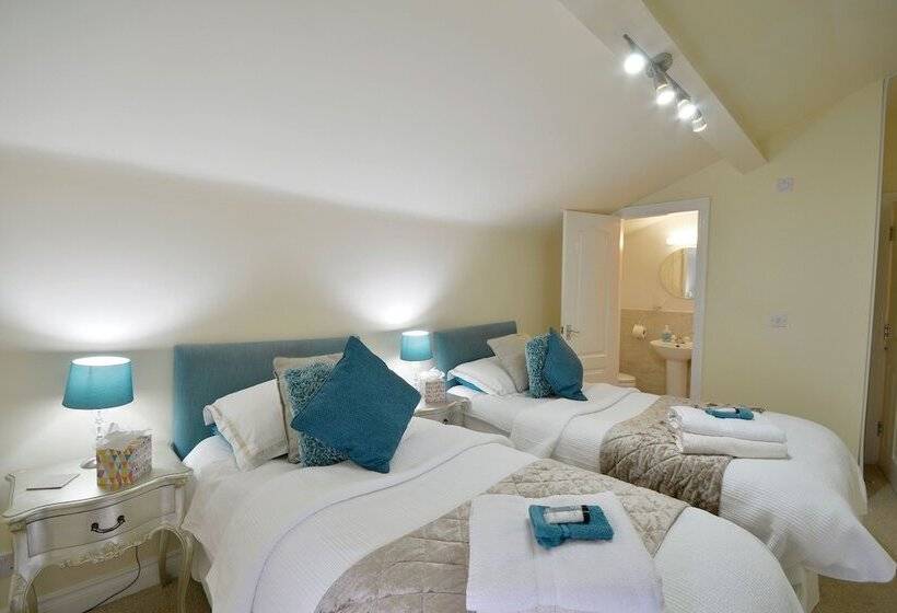 צימר North Bay Guest House