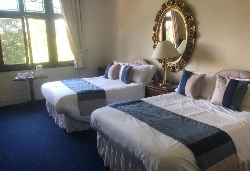هتل Highley Manor