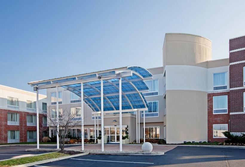 هتل Holiday Inn Express Indianapolis  Fishers, An Ihg