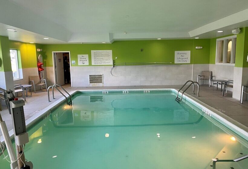 هتل Holiday Inn Express Indianapolis  Fishers, An Ihg