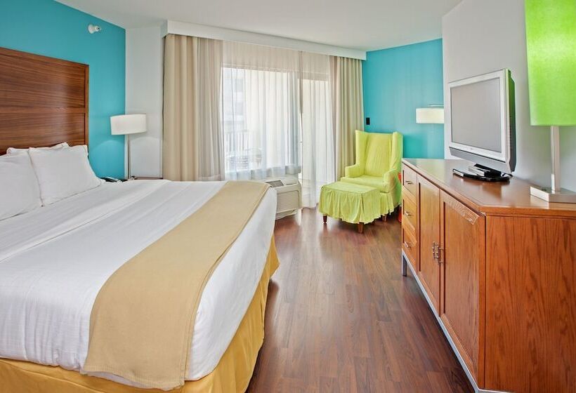 هتل Holiday Inn Express Indianapolis  Fishers, An Ihg