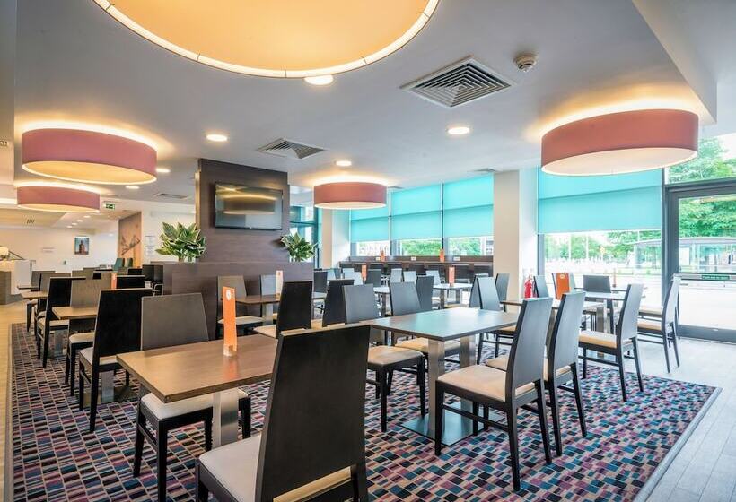 هتل Holiday Inn Express Middlesbrough   Centre Square, An Ihg