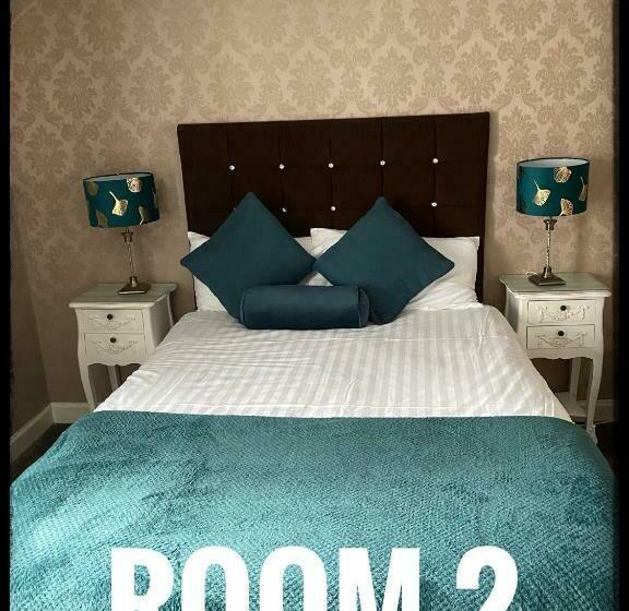 هتل The Blackhorse Accommodation