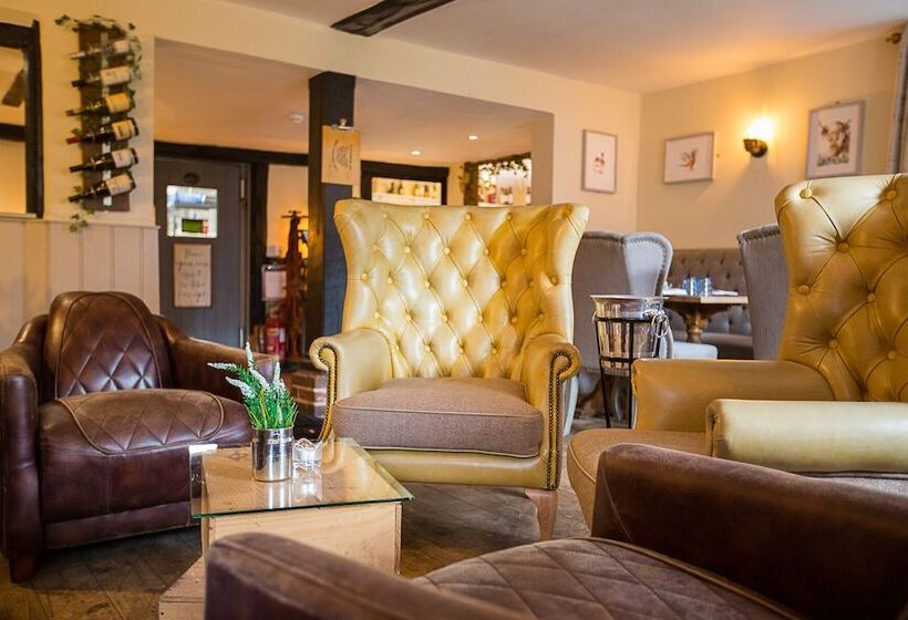 هتل The Bull Inn Pub